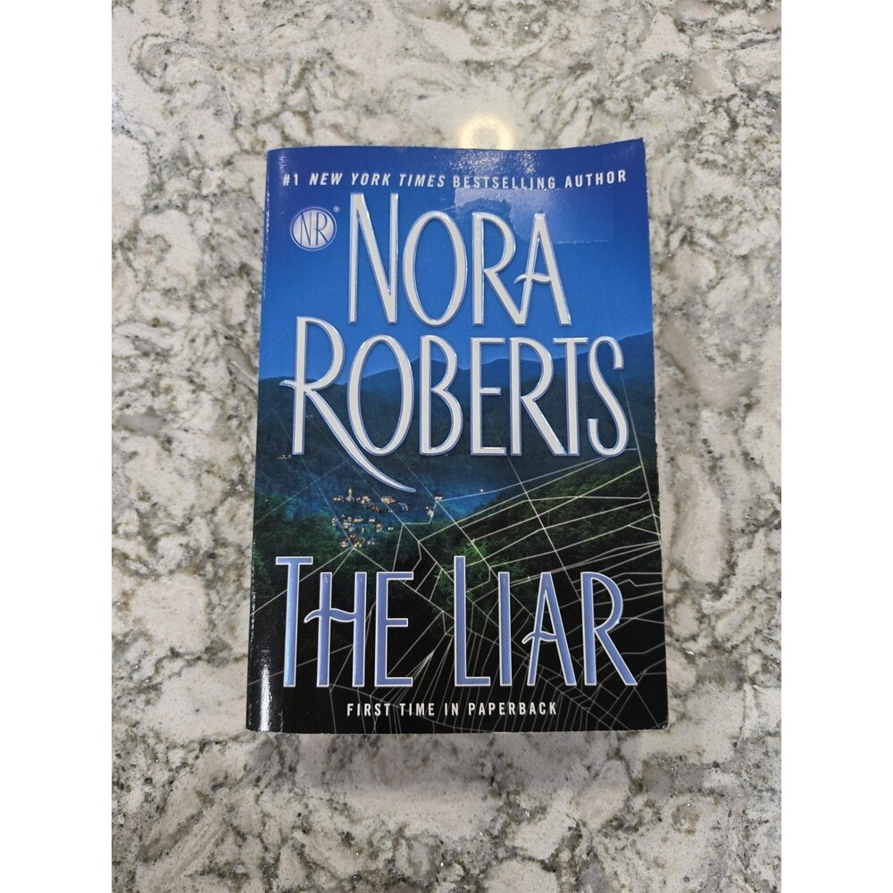 The Liar - 9780425279151, paperback, Nora Roberts